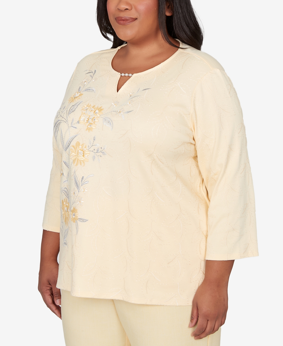 Alfred Dunner Plus Al Fresco Asymmetrical Floral Embroidered Textured Top