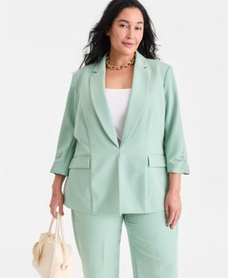 Plus Size Kiss-Front 3/4-Sleeve Blazer