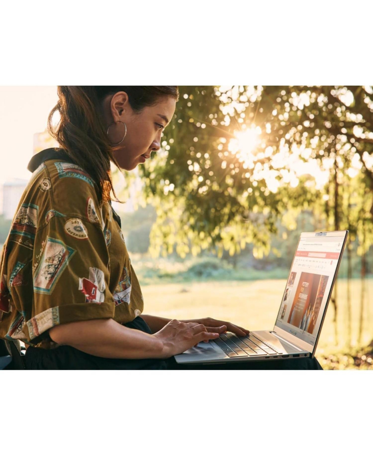 Hp Essential 15.6" Traditional Laptop Intel N-Series 4GB Ram Intel Uhd Graphics 128GB eMMC Storage Windows 11 Home 60Hz