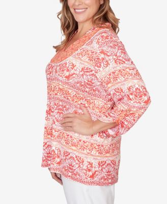 Plus Size Woodblock Twin Printed Knit Top