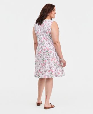 Plus Size Floral-Print Lace-Up Dress