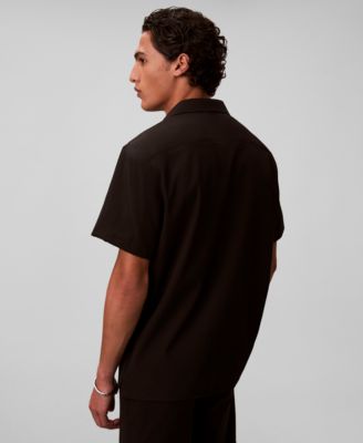 Men's Classic-Fit Button-Down Shirt