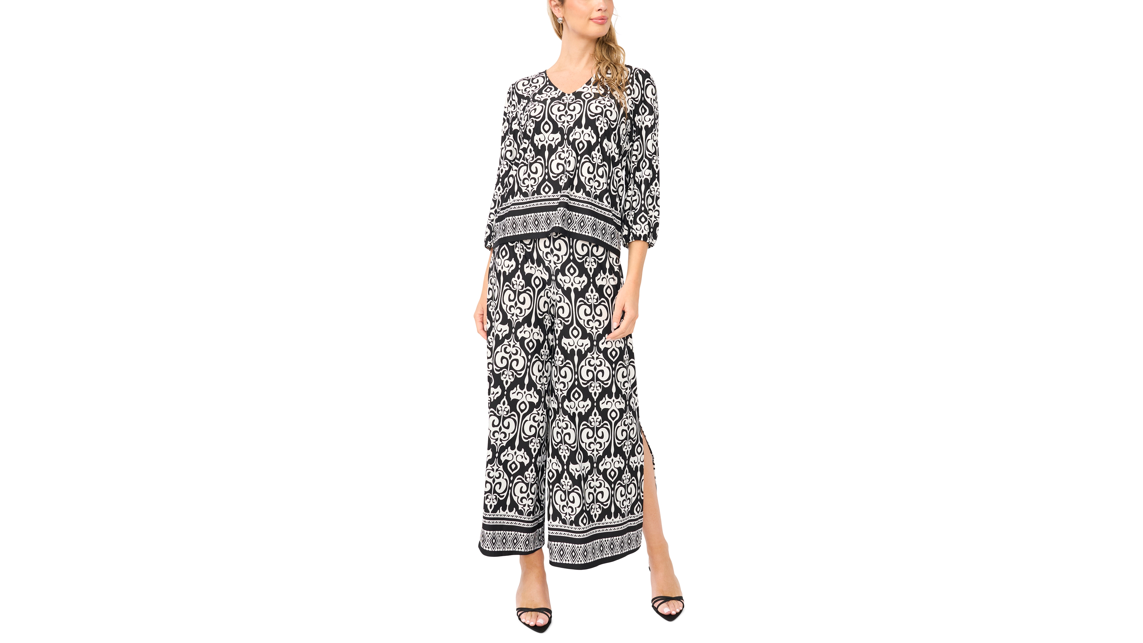 Sam & Jess Women's V-Neck Printed Top