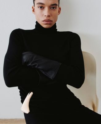 Women's Brooch Turtleneck Knitted Dress