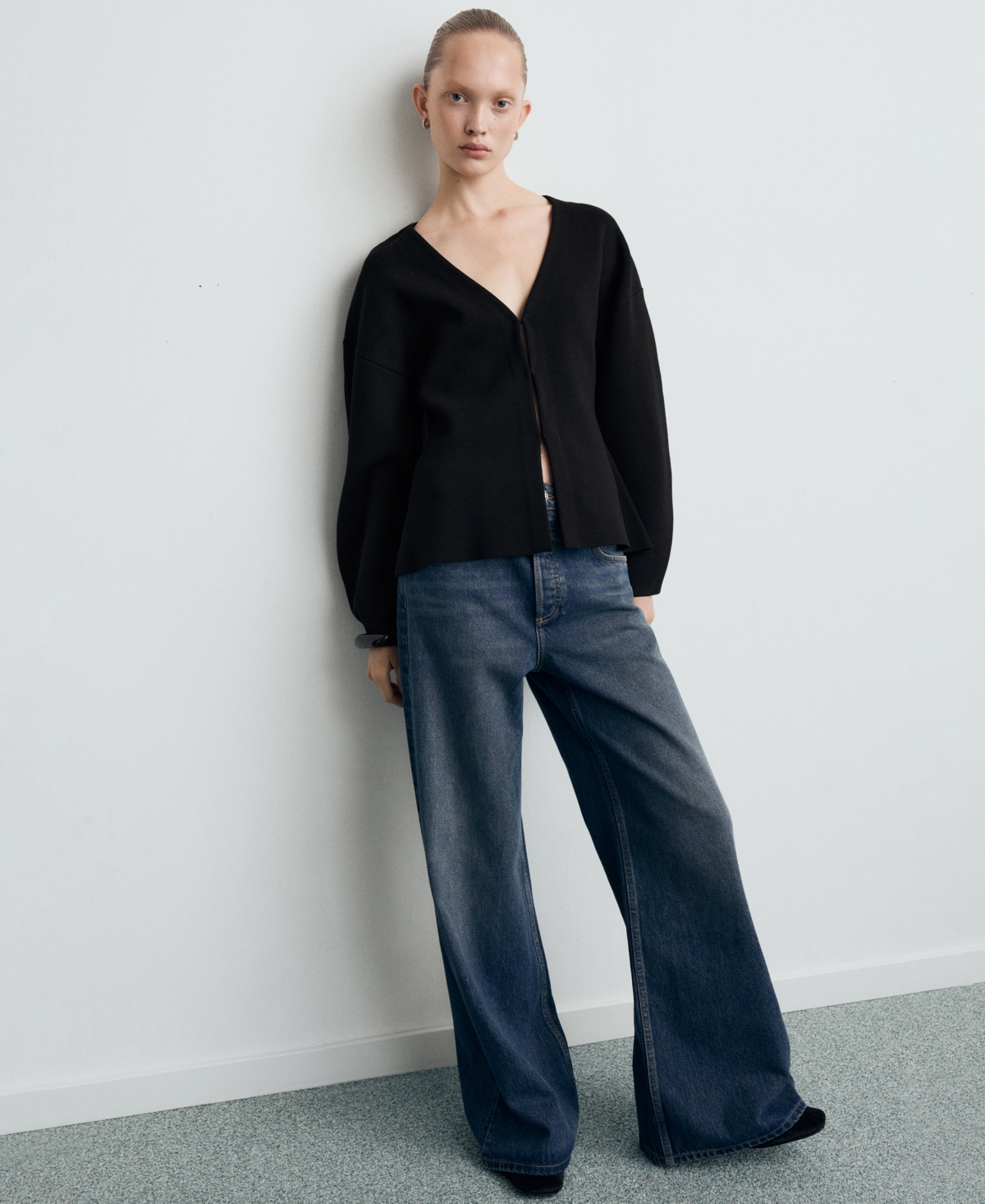 Mango Women's Oversized V-Neck Cardigan Sweater