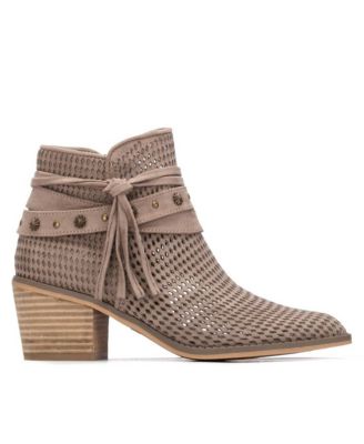 Women's Refresh Collection Suede Ankle Booties