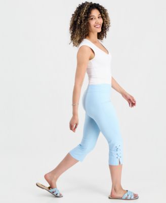 Petite Side-Lace-Up Capri Pants