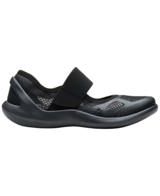 Women's Cloudsteppers Solevana Strap Flats