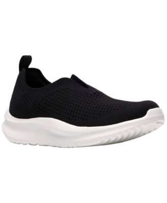 Women's Cloudsteppers Solevana Knit Round Toe Sneakers