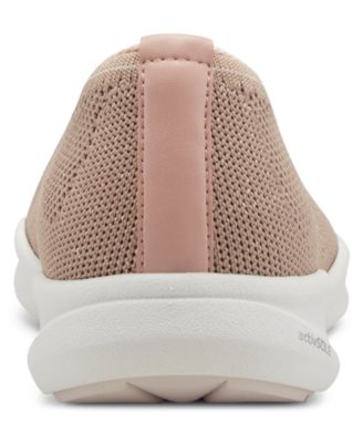 Women's Roana Slip-On Round Toe Flats