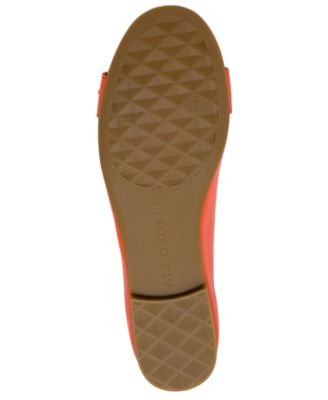 Women's Paradise Round Toe Ballet Flats