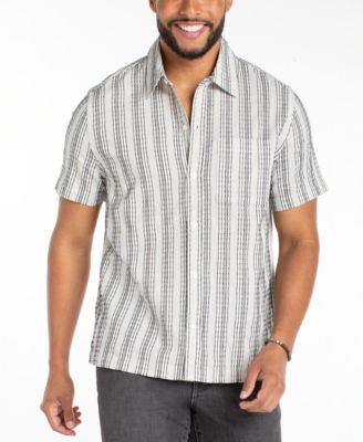 Men's Short-Sleeve Button-Up Shirt