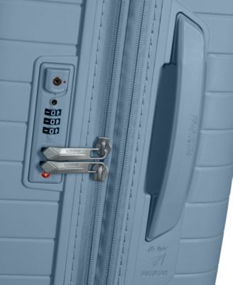 FastForward Small Expandable Carry-On Spinner