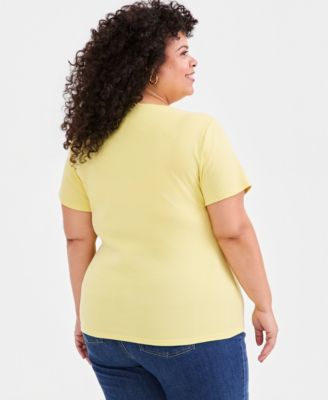 Plus Size Short-Sleeve Henley Top