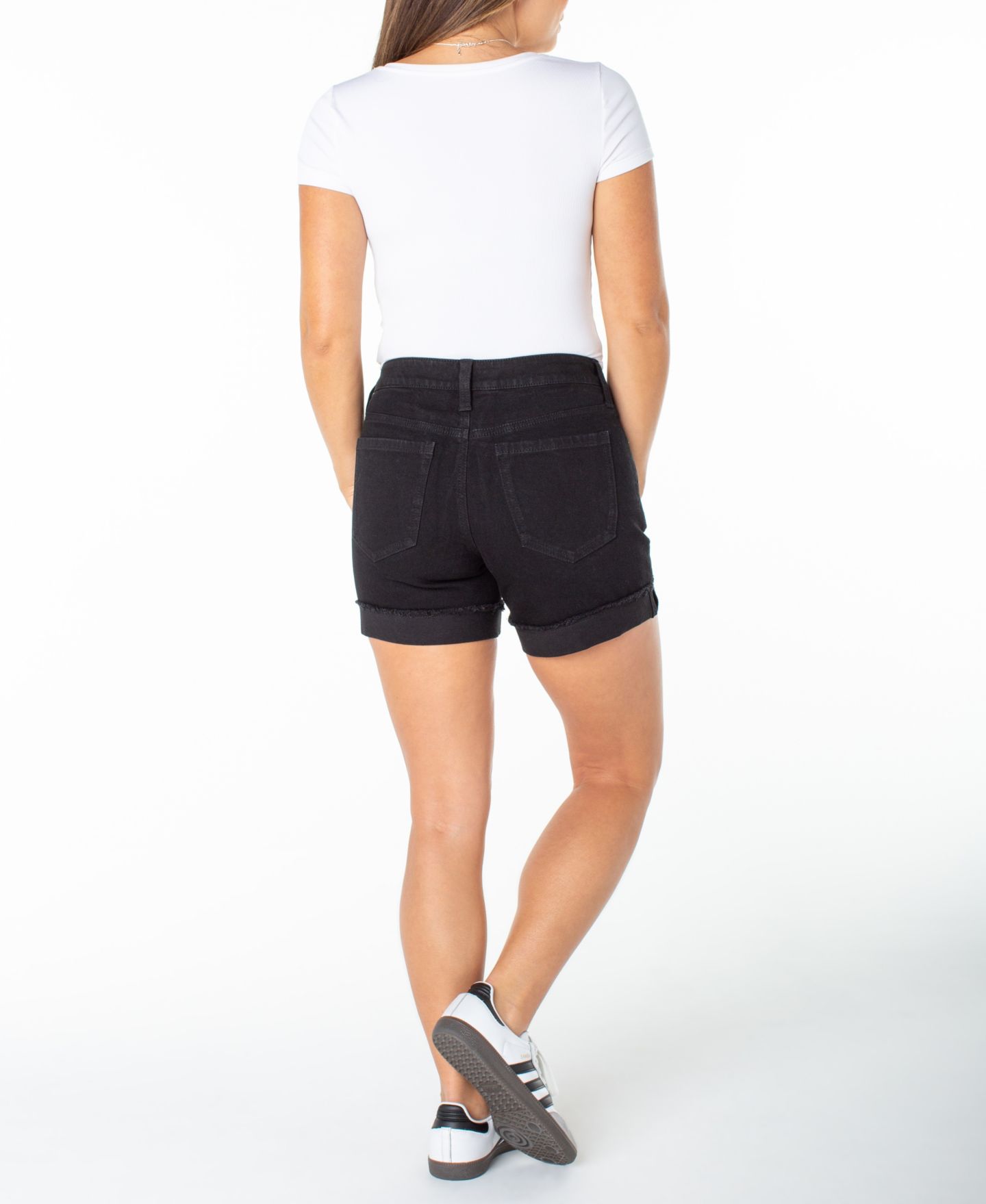 Женские шорты Celebrity Pink Juniors' Fray Zip-Fly Button Flip Cuff, цвет: Чёрный — фото 4
