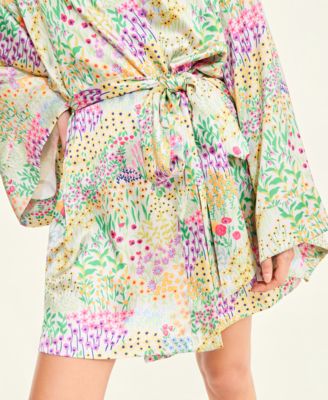 Flower Show Women's Flower Field Printed Robe