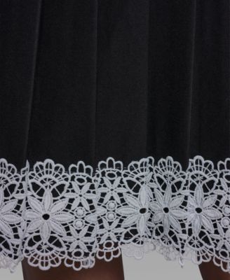 Women's Pleated Lace Trim Skirt