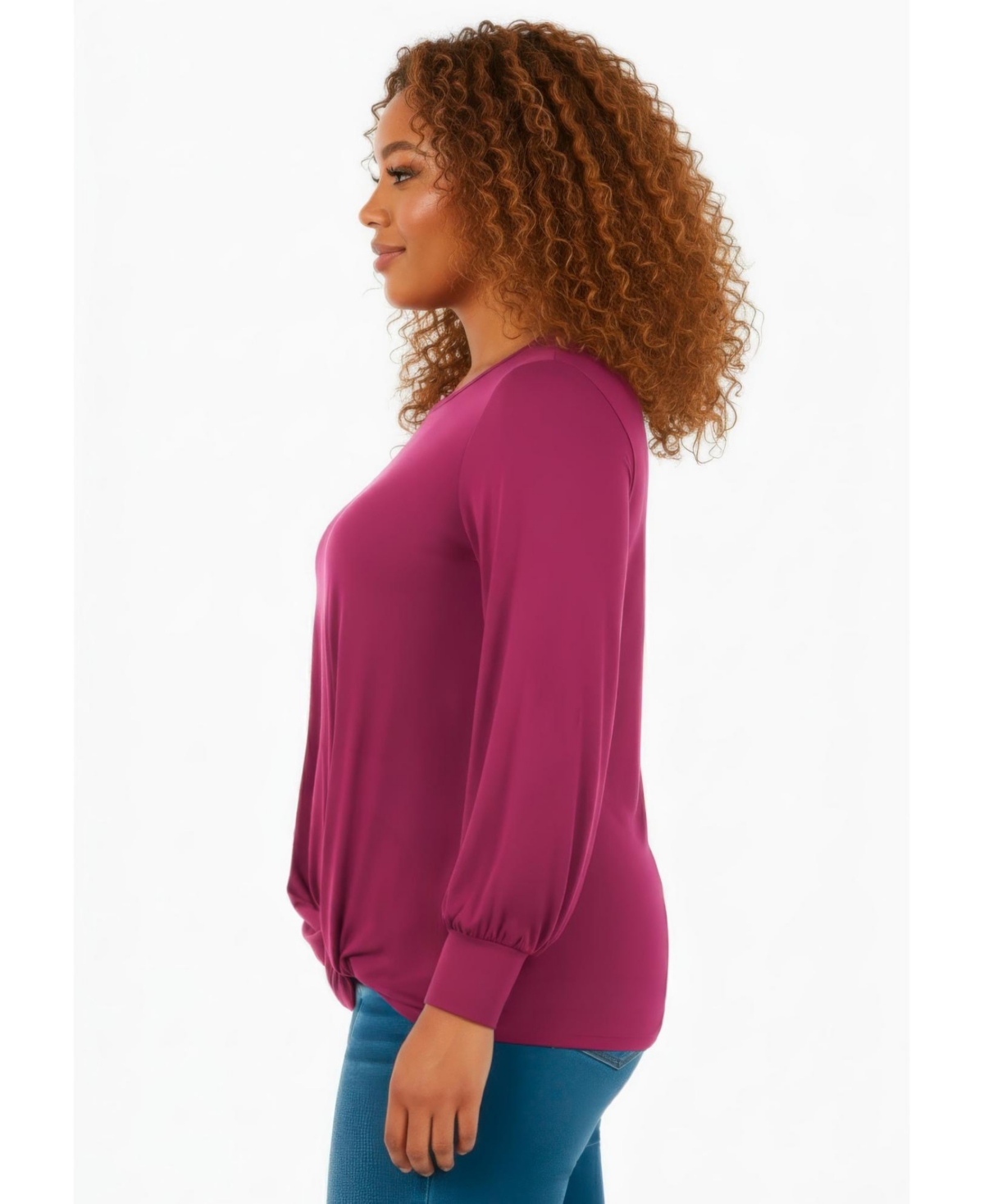 Avenue Women's Scoop Neck Knot Hem Top