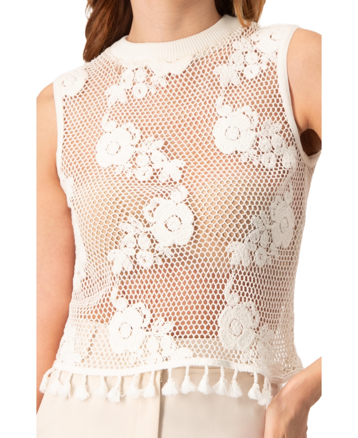 Ivonne Women's Sleeveless Knitted Fringe Top