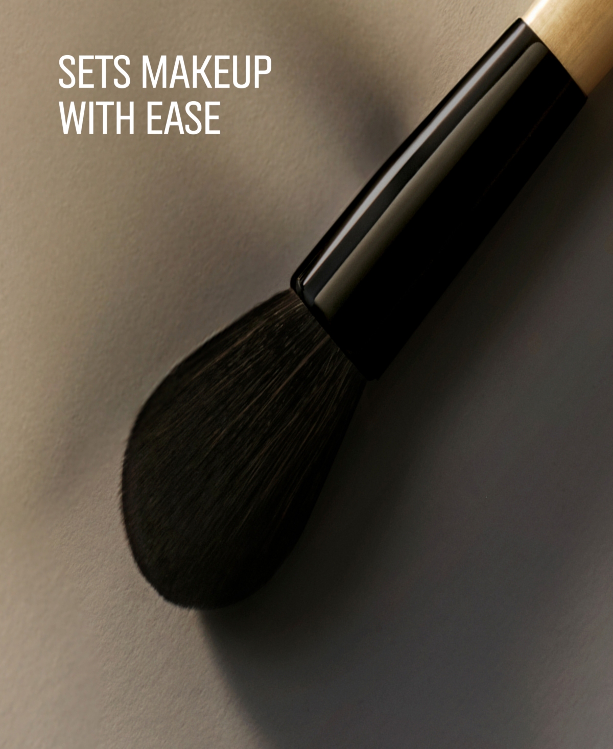Bobbi Brown Powder Brush