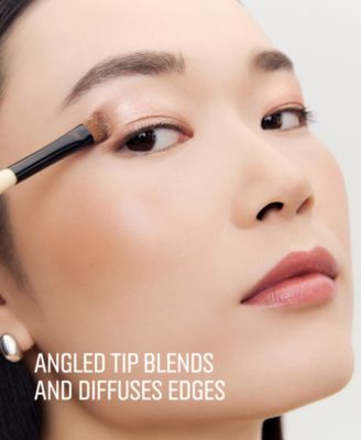 Angle Eye Shadow Brush