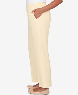 Women's  Al Fresco Tailored Flat Front Slant Pocket Short Length Pant