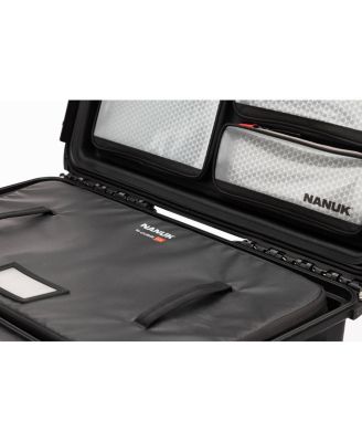 Media Series 935 Wheeled Waterproof Hard Case with N-Cubik 13L Insert and Lid Organizer