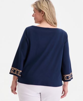 Plus Size Boat Neck Lace Detail Top