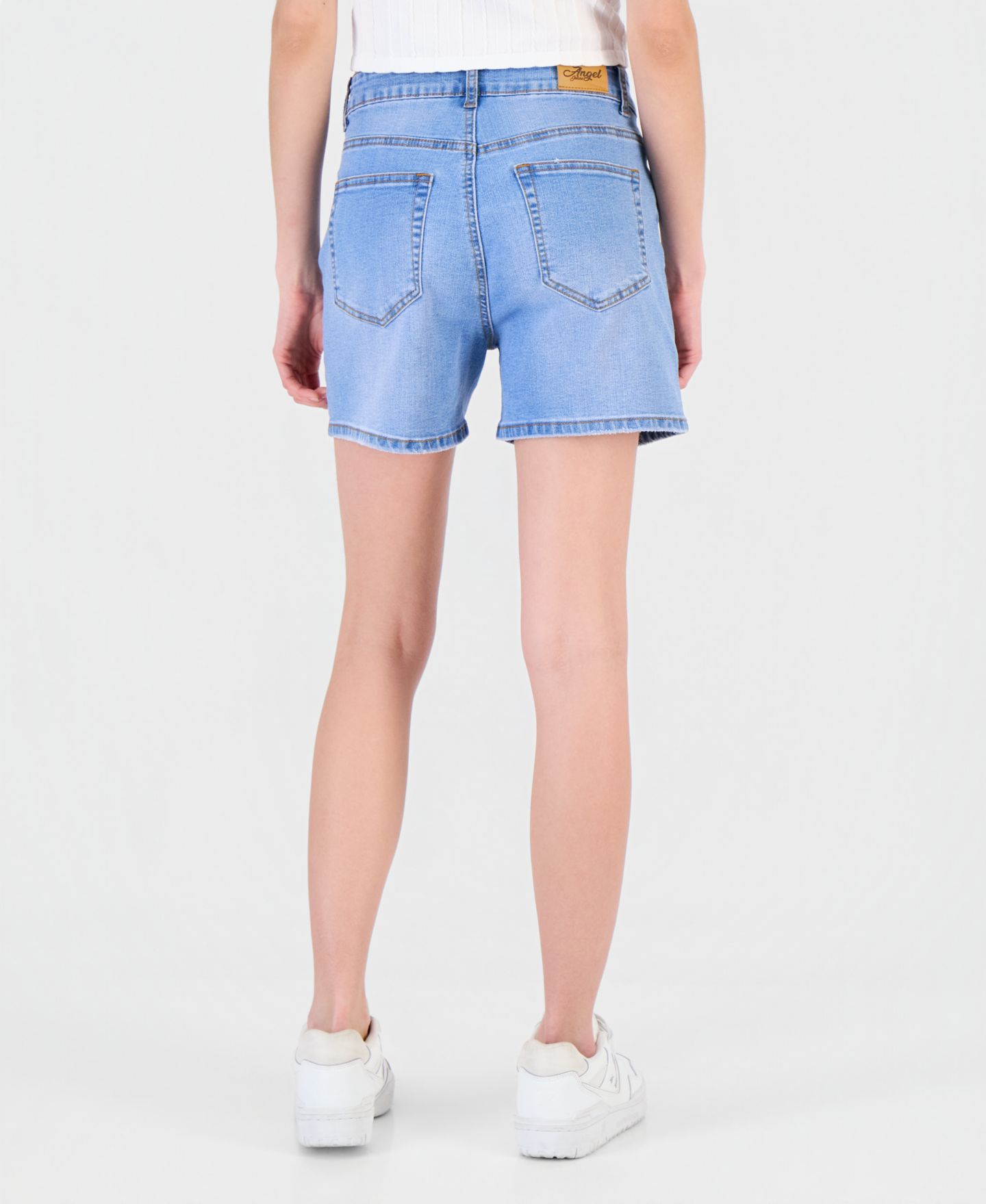 Женские шорты Angel Jeans Juniors' Embroidered Bows Denim Shorts, цвет: Средняя светлая варка — фото 2