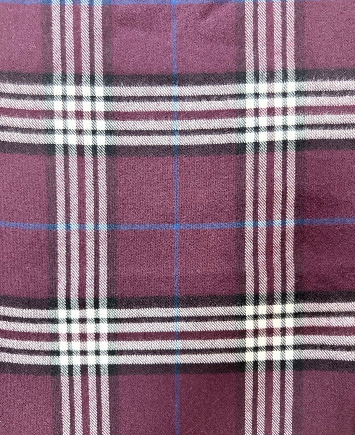 V. Fraas Men's Classic Plaid Cashmink Scarf