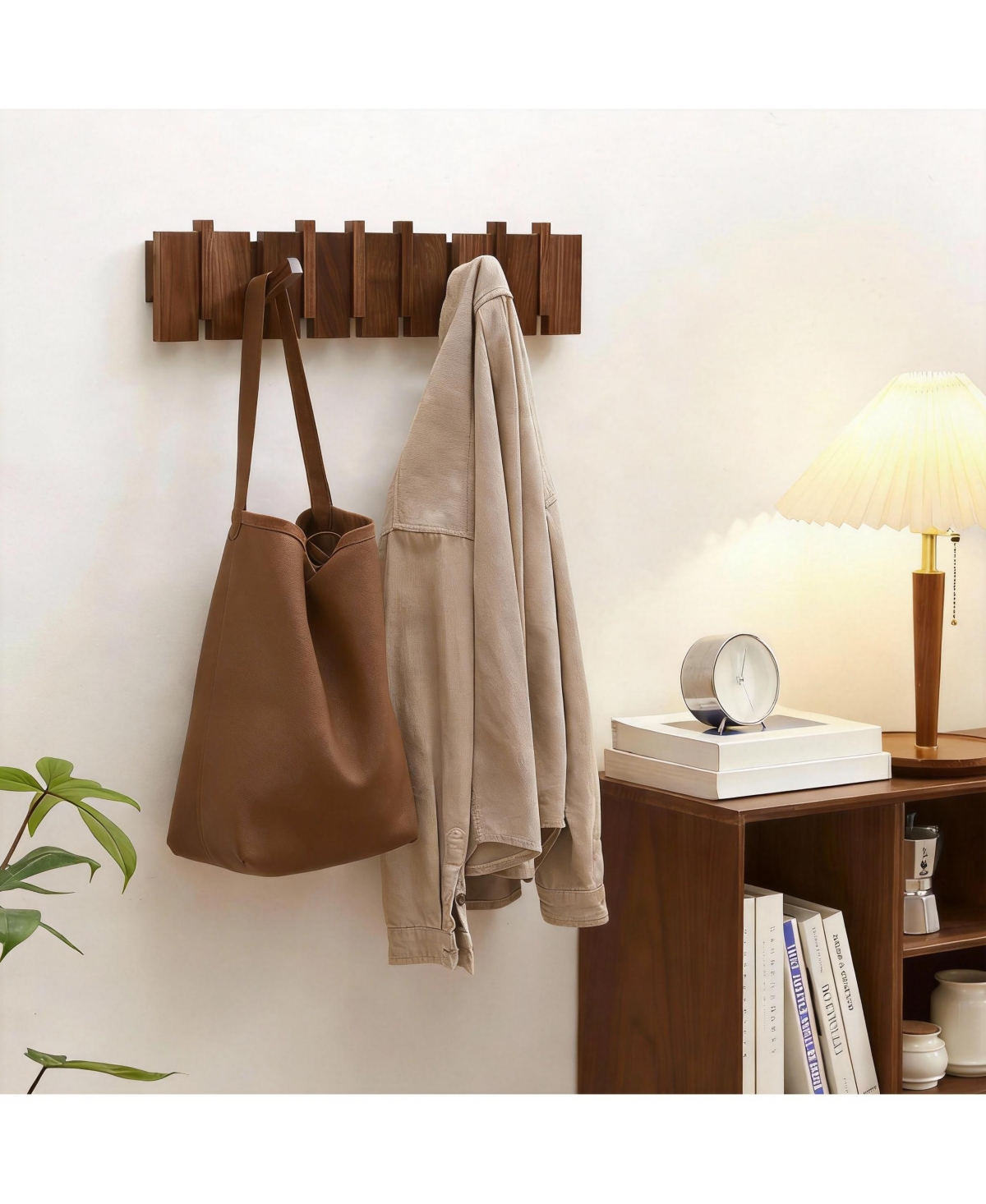 Yigii Wood Piano Key Style Wall Coat Rack with 6 Hooks