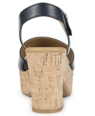 Women's Tamie Round Toe Wedge Sandals
