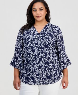 Plus Size Printed Y-Neck 3/4-Sleeve Top