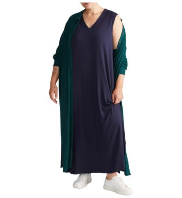 Women's Plus Size Claremont Liquid Jersey Sheath Dress