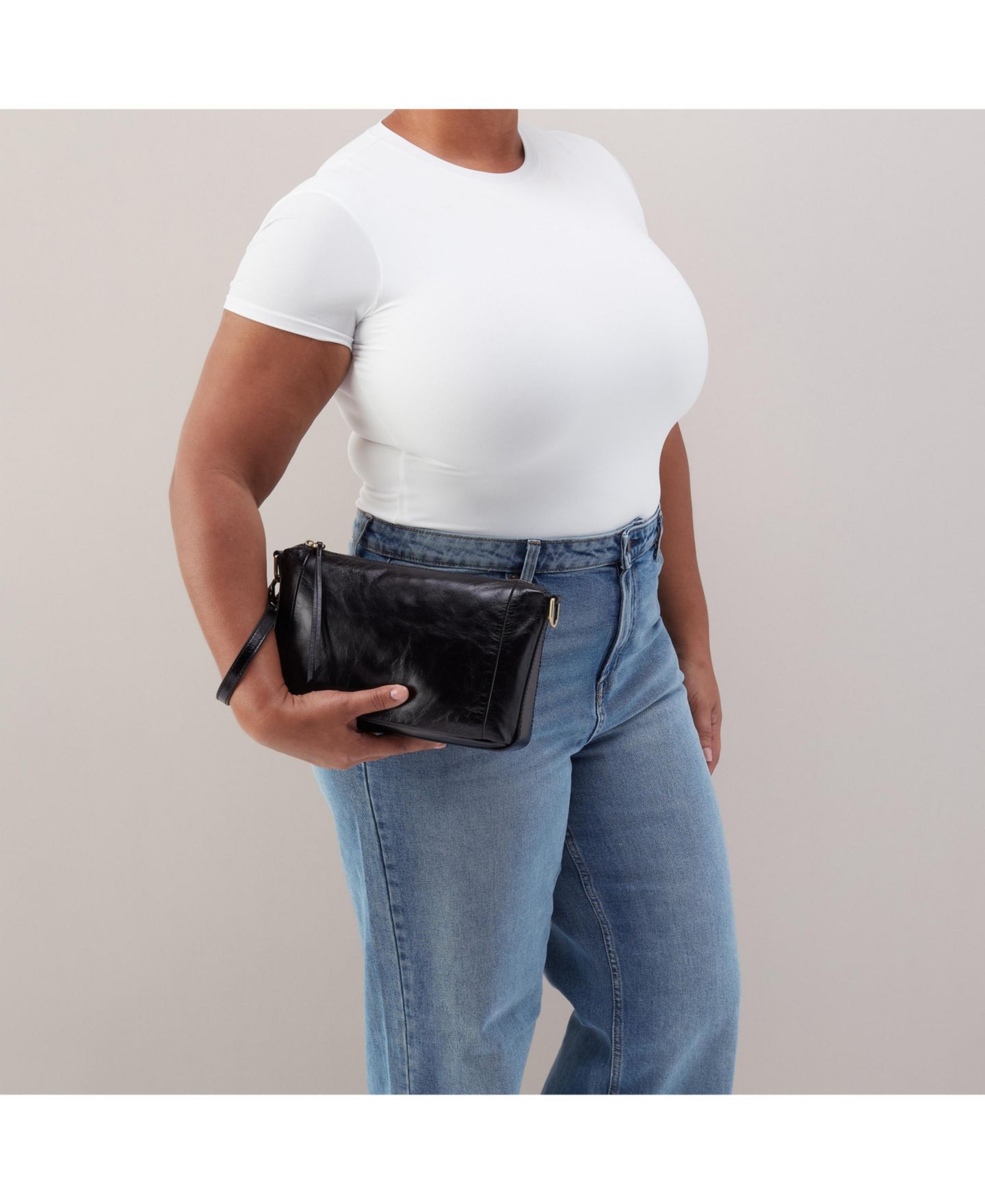 Женская сумка HOBO Darcy Carry-All Crossbody, цвет: Чёрный — фото 5