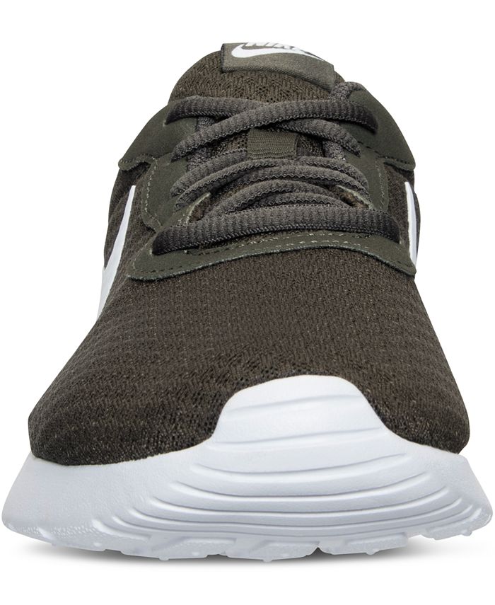 tanjun casual sneakers