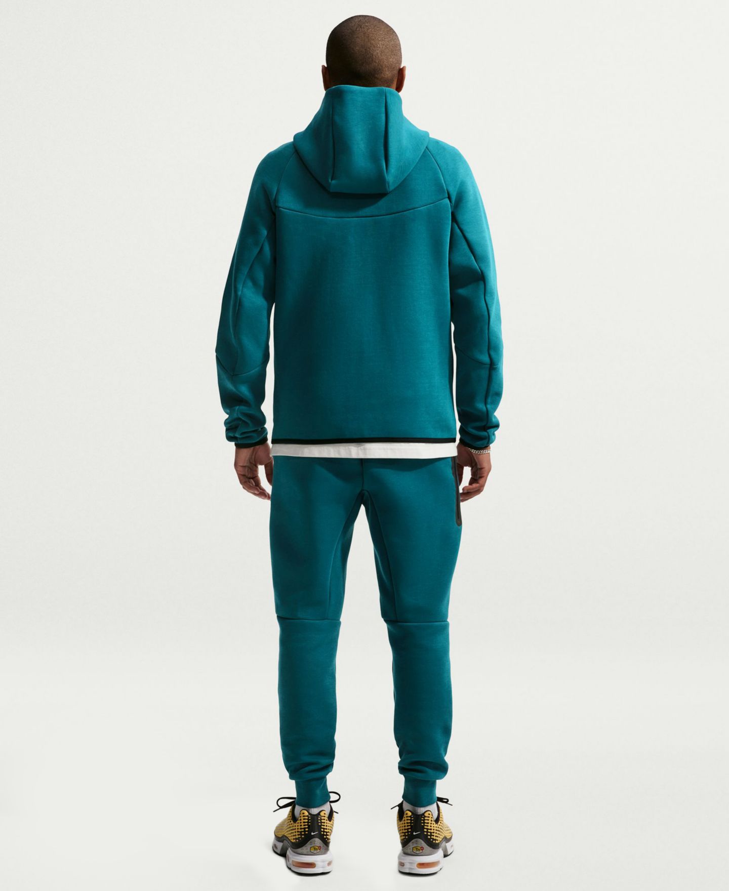 Мужское худи Nike Brazil Soccer Tech Fleece Full-Zip, цвет: Бирюзовый / Золотой — фото 5