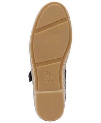 Women's Java Round Toe Mary Jane Flats