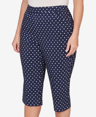 Plus Size Port Side Polka Dot Flat Front Denim Capri Pants