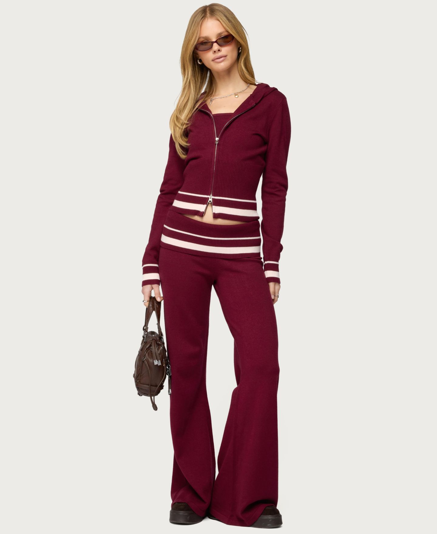 Женские брюки Edikted Kaliya Stripey Foldover Knit, цвет: Бордовый — фото 5