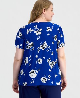 Plus Size Tulip-Sleeve Knit Top