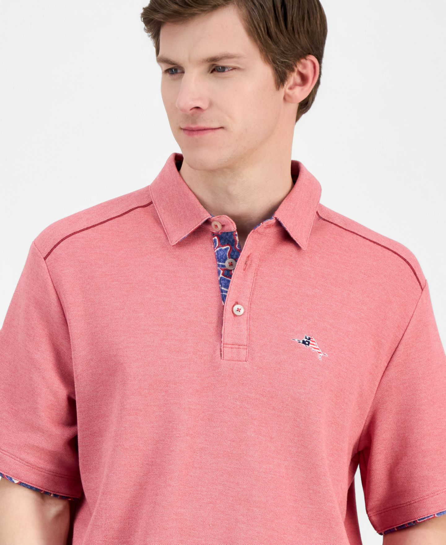Мужское поло Tommy Bahama Geo Rio 5 O'Clock Short-Sleeve Polo Shirt, цвет: Малиновый винный меланжевый — фото 3