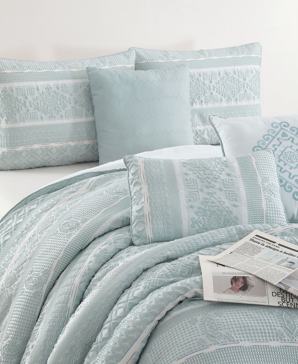 Stratford Park Illusa Floral 7-Pc. Comforter Set