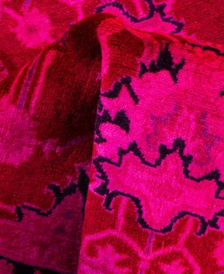 Fine Vibrance M1380 2' 8" x 4' 3" Area Rug