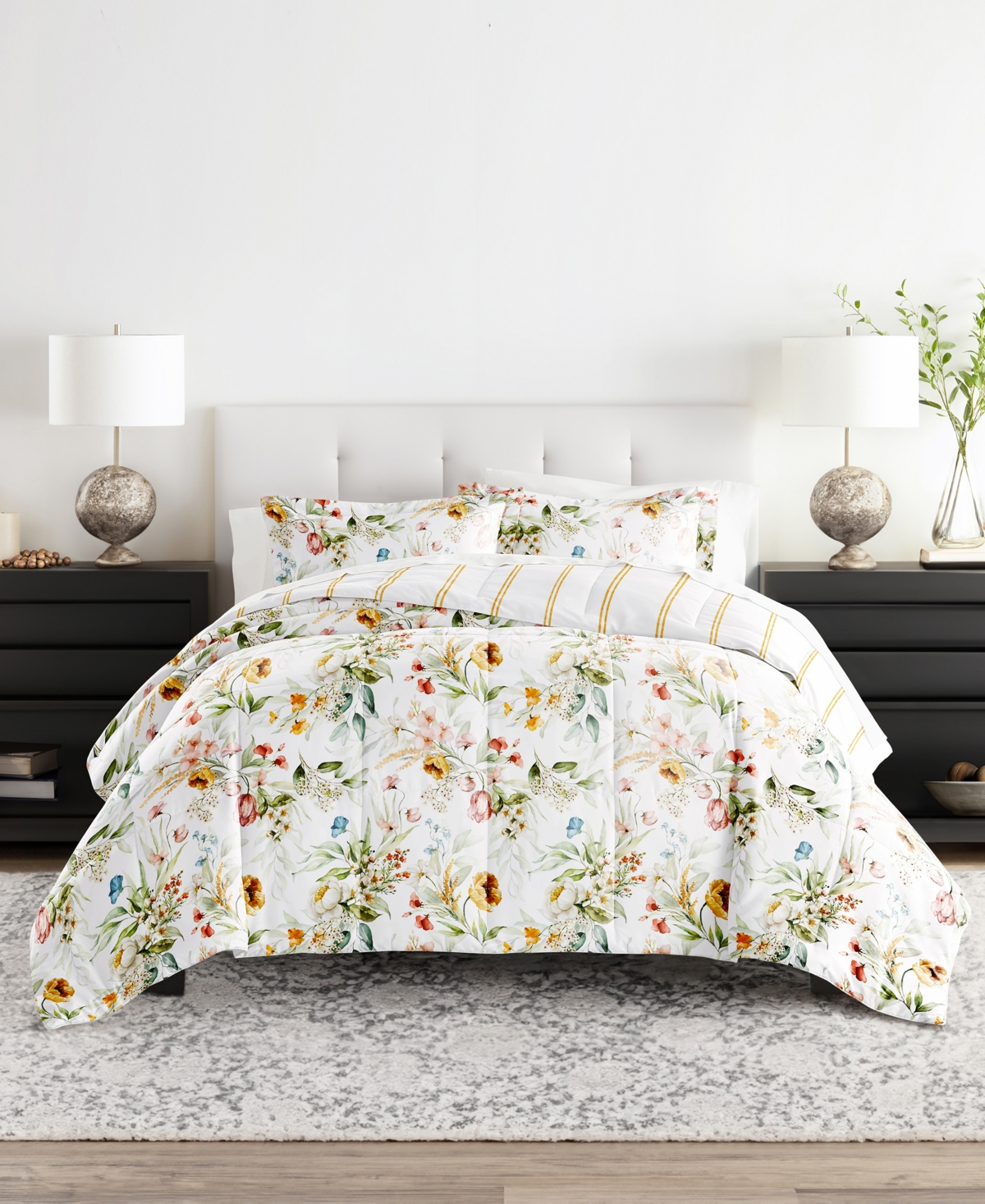 ienjoy Home Bedding Bundle Patterned 5-Piece Comforter Set