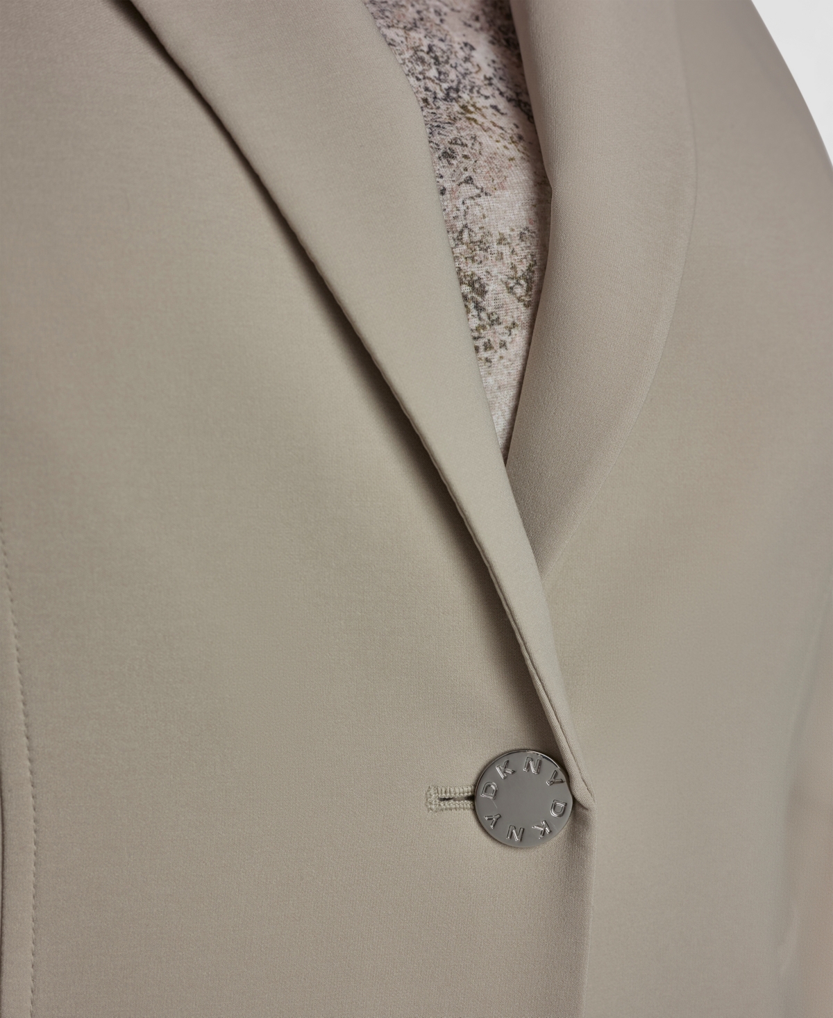 Dkny Plus Notch Collar Buttoned Jacket