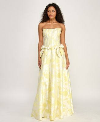 Juniors' Strapless Floral Gown