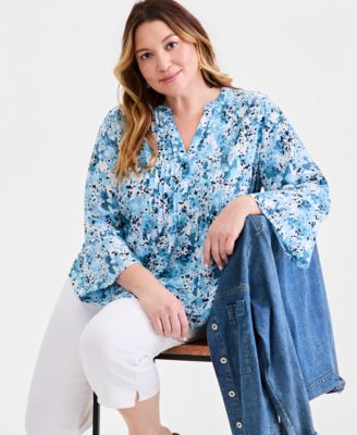 Plus Size Printed Pintucked Top