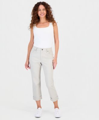 Women's Mid-Rise Curvy Capri Jeans