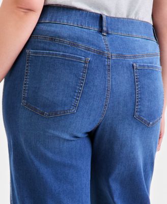 Plus Size Wide-Leg Cropped Jeans